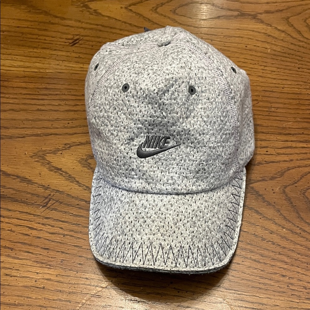 Nike Forward Cap Unstructured Curved‎ Bill Cap L/XL Therma-Fit Recycled Hat